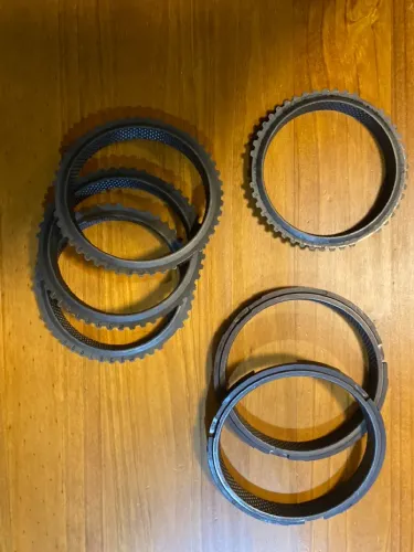 Vendo anel sincronizado do câmbio eaton 4505