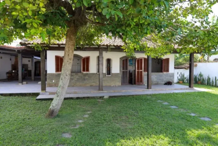 Casa de Praia com piscina - Itaúna - Saquarema
