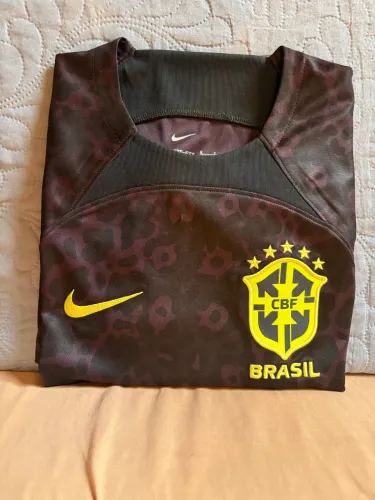 Camisa de Goleiro Nike Brasil 2022/23 Torcedor Pro Masculina