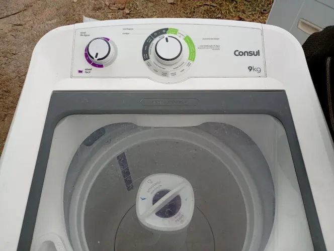 Máquina de lavar roupa consul