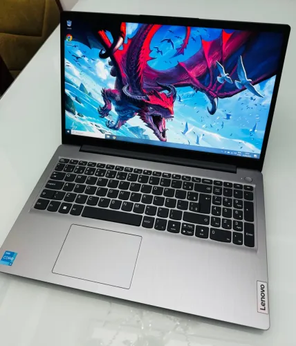 Notebook Lenovo seminovo completo + Brinde