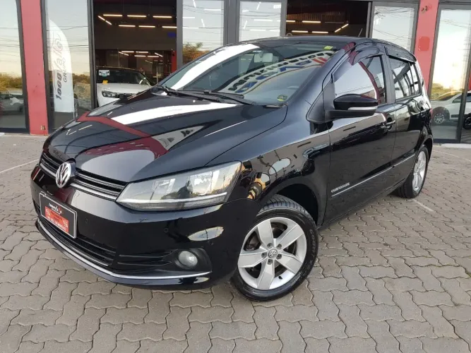 Volkswagen Fox Comfortline 1.6 Flex 8V 5P 2018