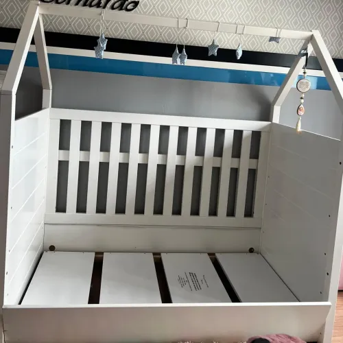 Berço Montessoriano Americano Branco