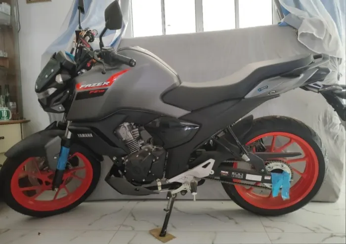 Yamaha fz15