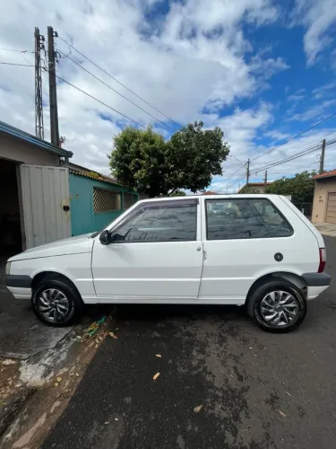 Fiat Uno Mille 1.0 Fire/ F.flex/ Economy 2P 2013