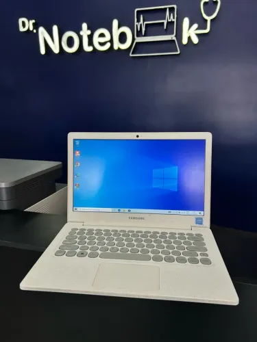 Notebook Samsung, Intel dual core, 4GB RAM, SSD 128GB