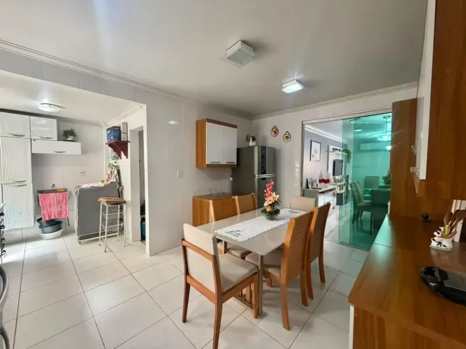 RESIDENCIAL BIARRITZ - 3 QUARTOS , SENDO 1 SUITE - COQUEIRO