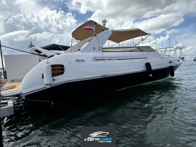 Lancha Real Hawk 32 pés com motor Mercury 2025 (Ñ focker, fs, nx, triton, coral, azov)