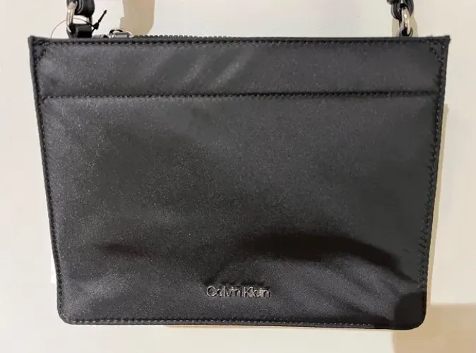Bolsa Calvin Klein Preta
