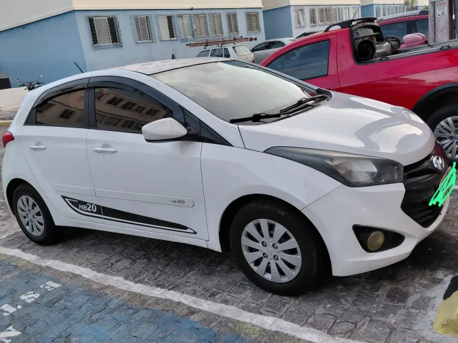 Hyundai HB20 Comf./c.plus/c.style 1.0 Flex 12V 2014