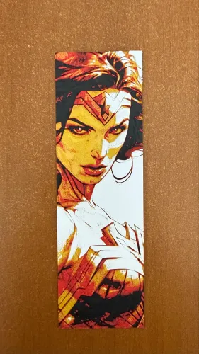 Marca página em alto relevo Mulher Maravilha