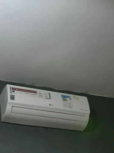 Ar-condicionado 9000btus frio semi novo dual inverter lg 