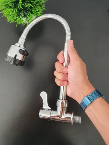 Torneira Gourmet de Parede Com Bica Flexível 360° 2 Jatos de Água