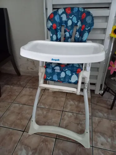 Cadeira de alimentação