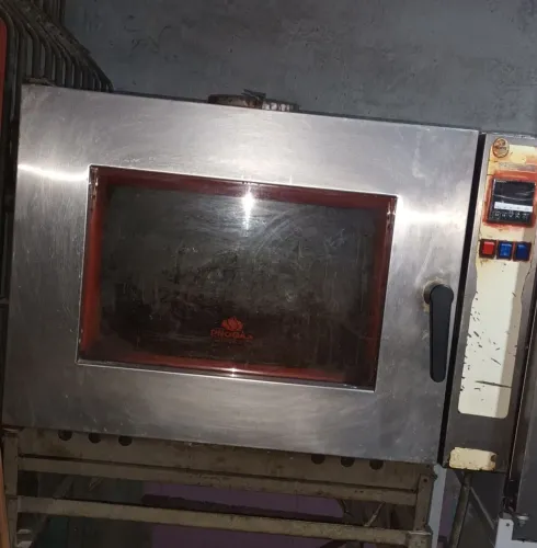 FORNO TURBO GAS E ARMÁRIO