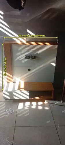 Painel de TV com suporte