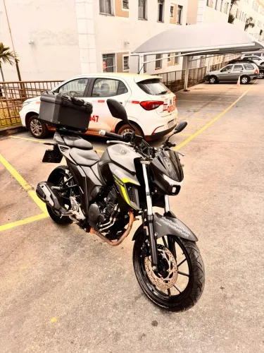 Yamaha Fazer FZ25 2024