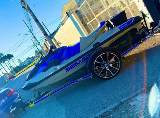 Jetski Seadoo Wake PRO 230