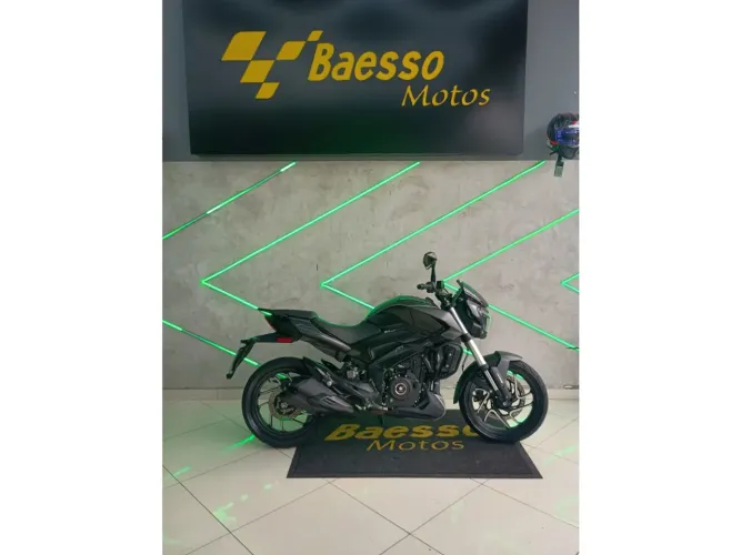 Bajaj Dominar 400 2025