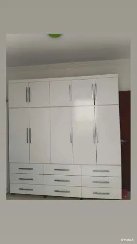 Guarda-roupa de casal