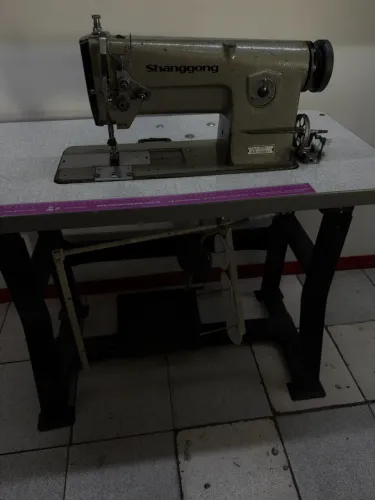 Máquina de costura Pespontadeira 2 agulhas