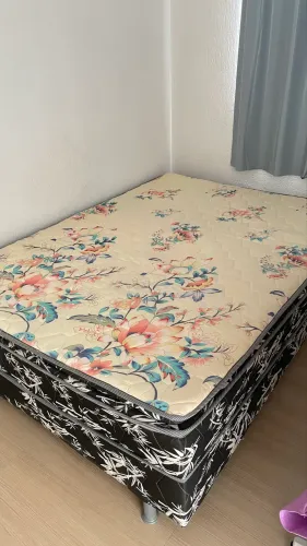 Cama box