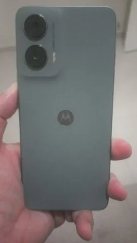 Celular Moto G35 Novo com 256 Gigas de Memória e 5 de Ram Ótimo Aparelho