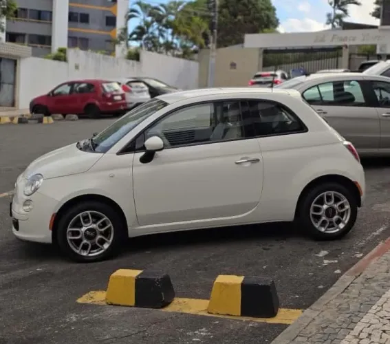 Fiat 500 Cult 1.4 Flex 8V EVO Mec. 2014