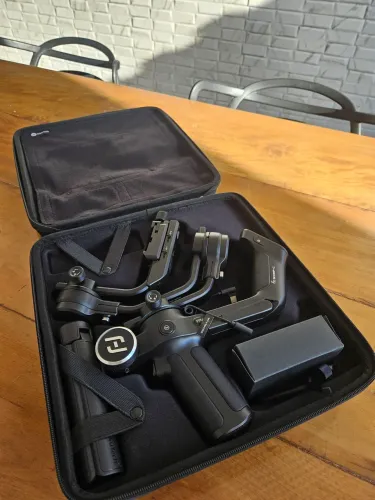 Gimbal estabilizador Feiuutech Scorp C Combo