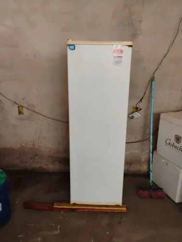 Geladeira Consul 127 volts ótima 250 reais