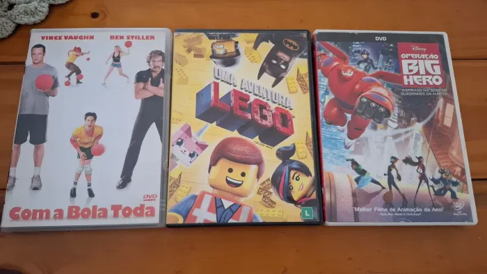 Três filmes em DVD