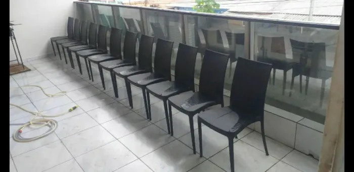 Conj. 12 cadeiras alto padrão Tramontina mod. LAURA 