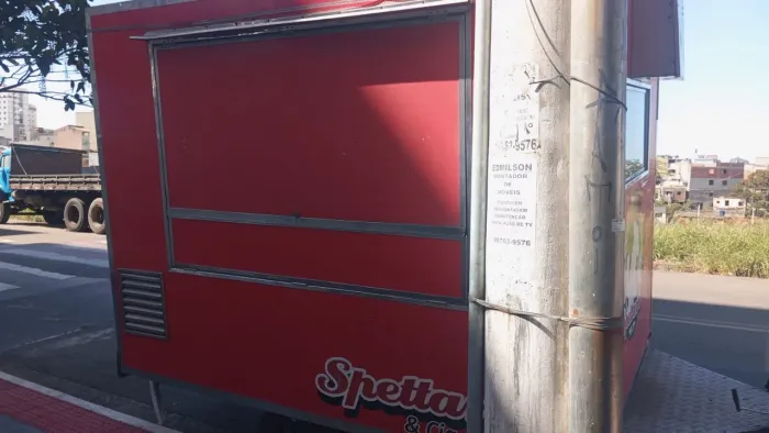 Foodtruck em aço inox