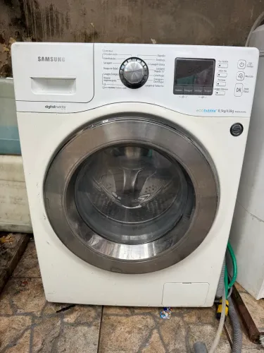 Lava e seca Samsung
