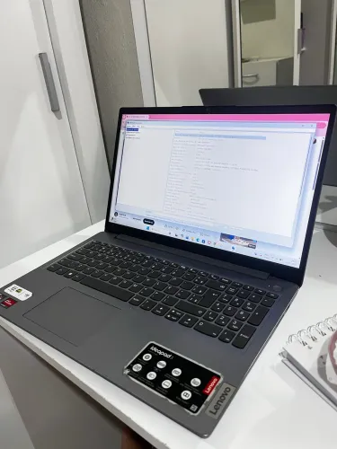 Notebook Lenovo