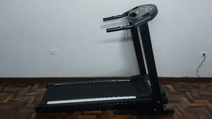 Esteira Ergométrica Eletrônica Polimet EP-16K até 120Kg - 1ª 16Km/h - ac. cartão