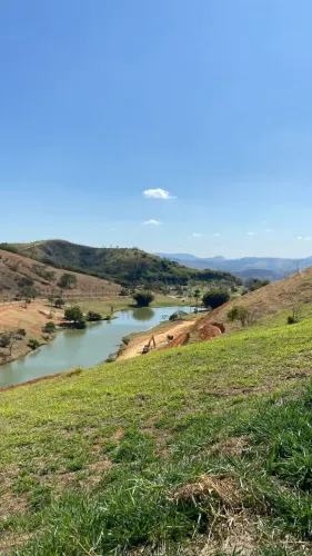 Terrenos à venda em Três Rios RJ, com metragem quadrada 1.000 a 4.000