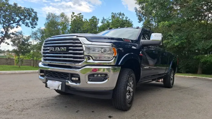 Ram 3500 Limited Longhorn 6.7 TB CD Diesel 2024