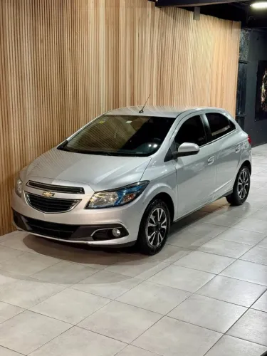 Chevrolet Onix Hatch LT 1.4 8V Flexpower 5P Aut. 2015