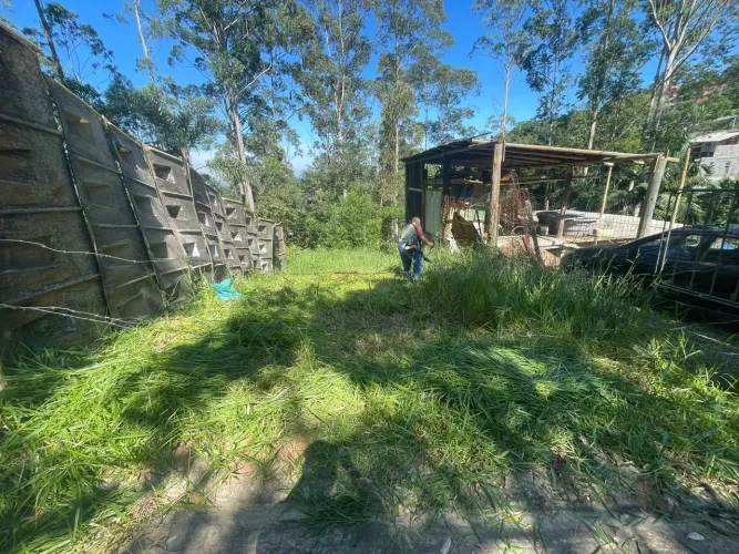 Vendo terreno em aldeia da serra 