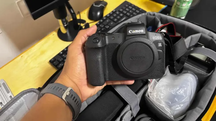 CÂNON EOS R EM ESTADO DE NOVA