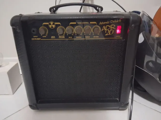 Amplificador Meteoro 20w