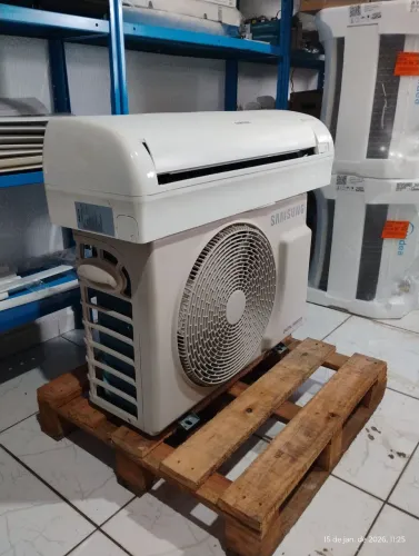 AR CONDICIONADO SAMSUNG 12000 BTU FRIO 220V MOD AJD12NBRDCH