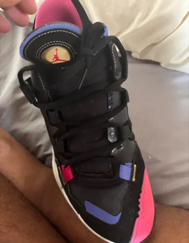 2 tênis High OG