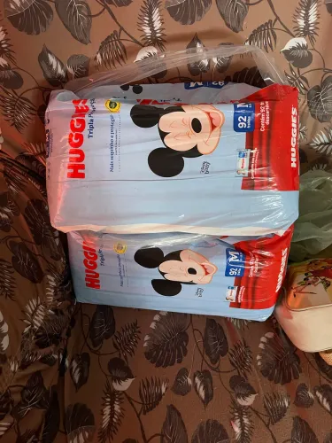 Lote de fraldas descartáveis M