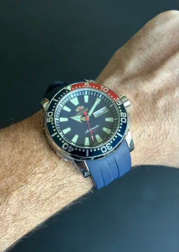 Orient Poseidon azul automático completo