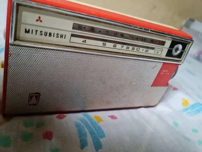 Rádio portátil japonês transistor