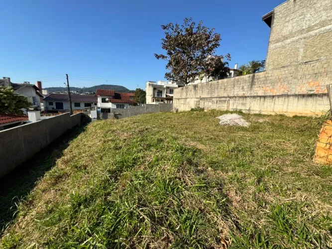 Terreno Real Parque
