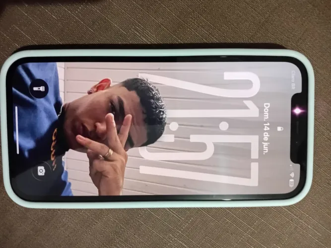 iPhone 12
