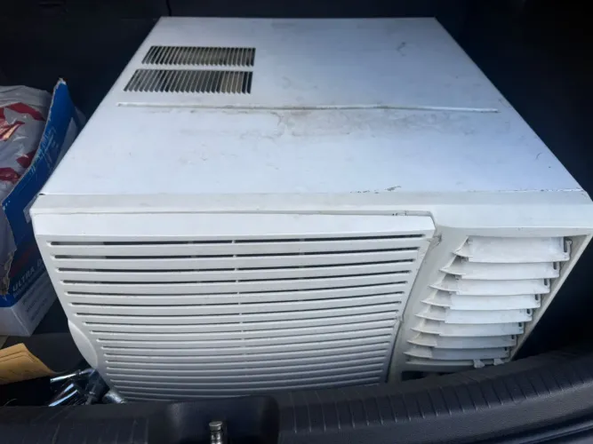 Ar condicionado 12 mil btu 220